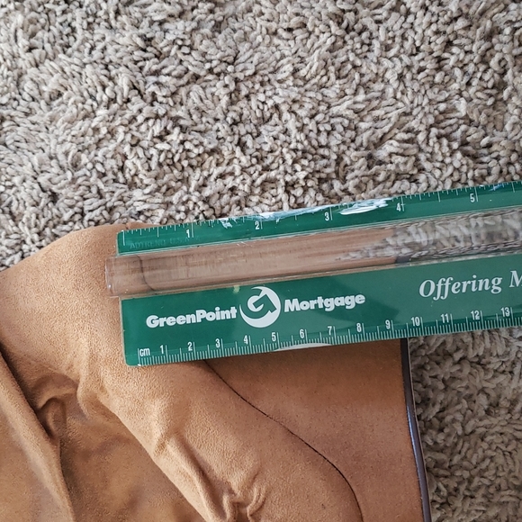 Faux suede camel/tan colored boots - Picture 4 of 6